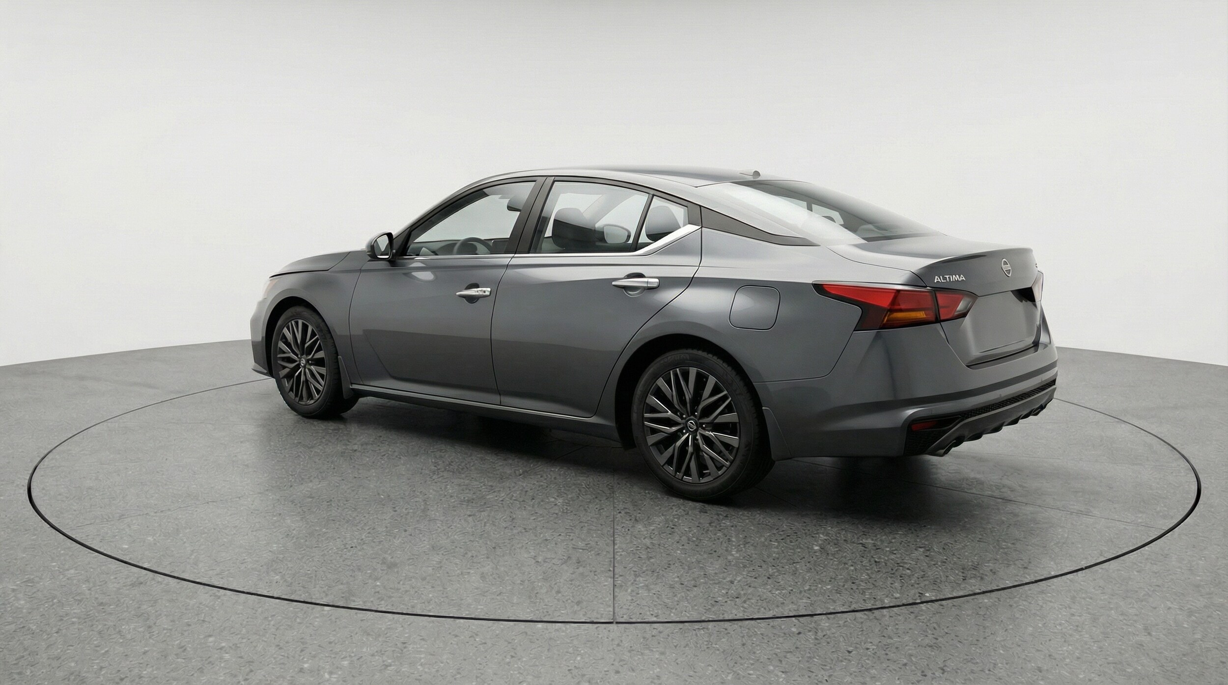 Thumbnail: 2025 Nissan Altima - 5