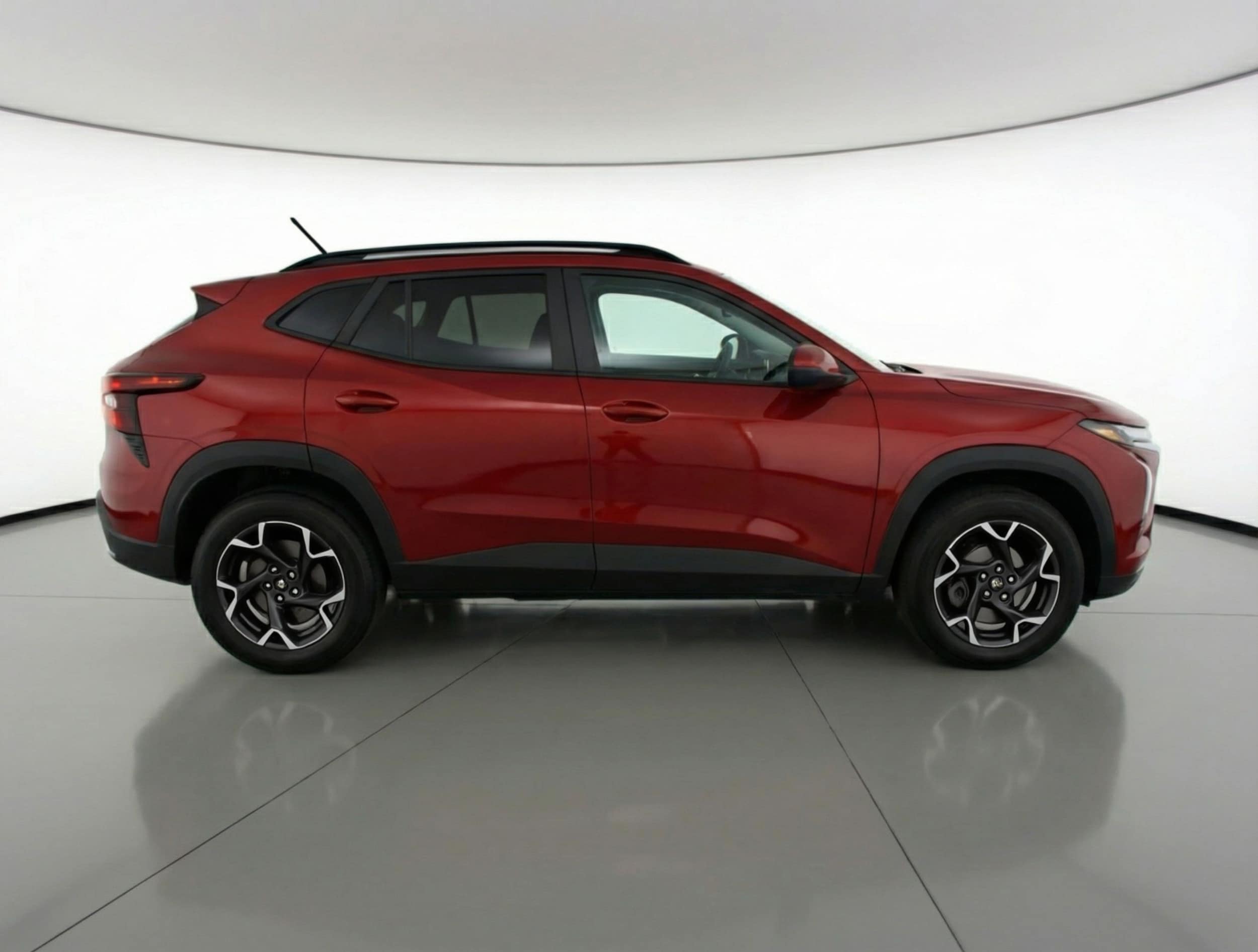 Thumbnail: 2025 Chevrolet Trax - 8