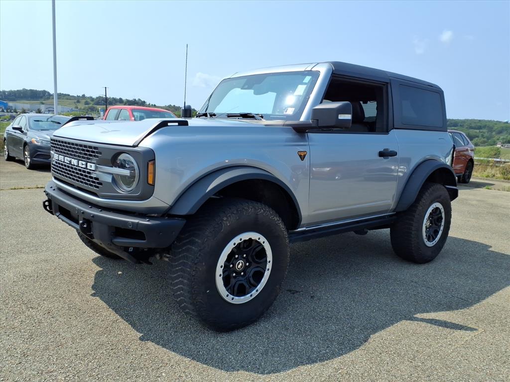 2024 Ford Bronco Badlands photo 3