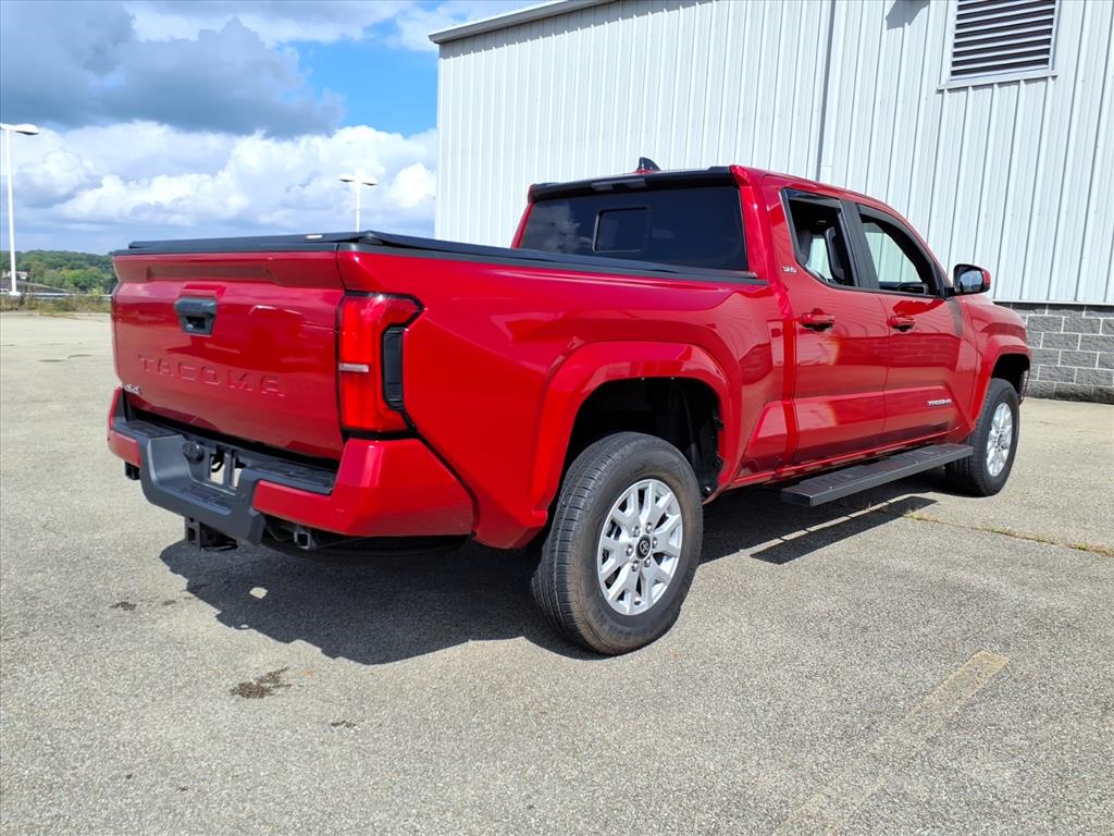 2024 Toyota Tacoma SR5 photo 3