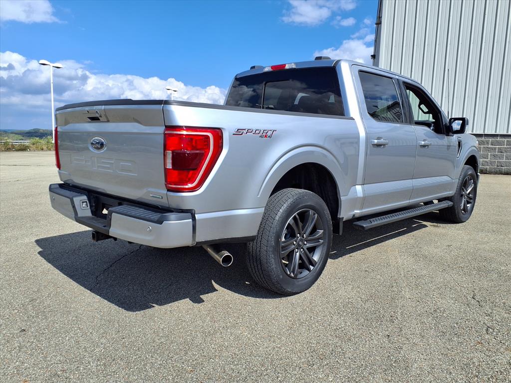 2022 Ford F-150 XLT photo 3