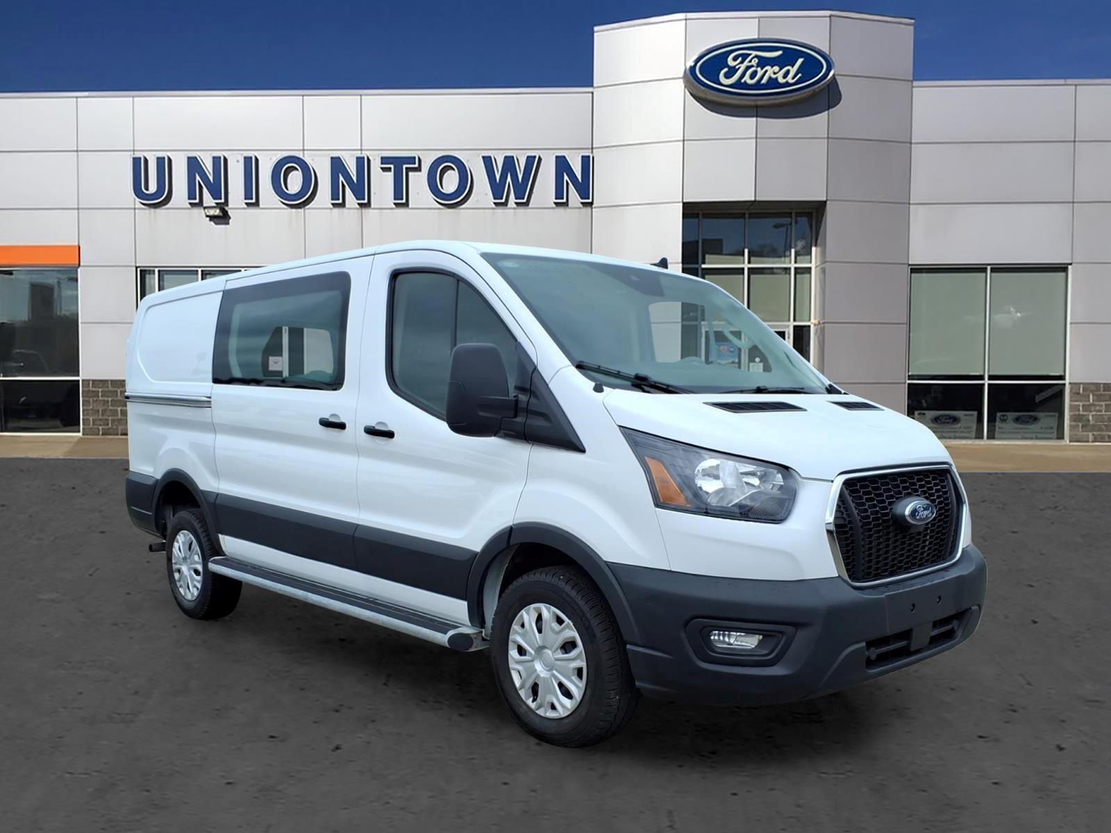 2025 Ford Transit 250 Van Low Roof Van