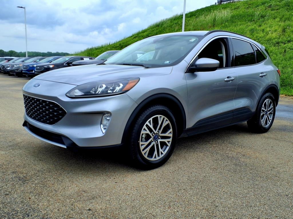 2021 Ford Escape SEL photo 2