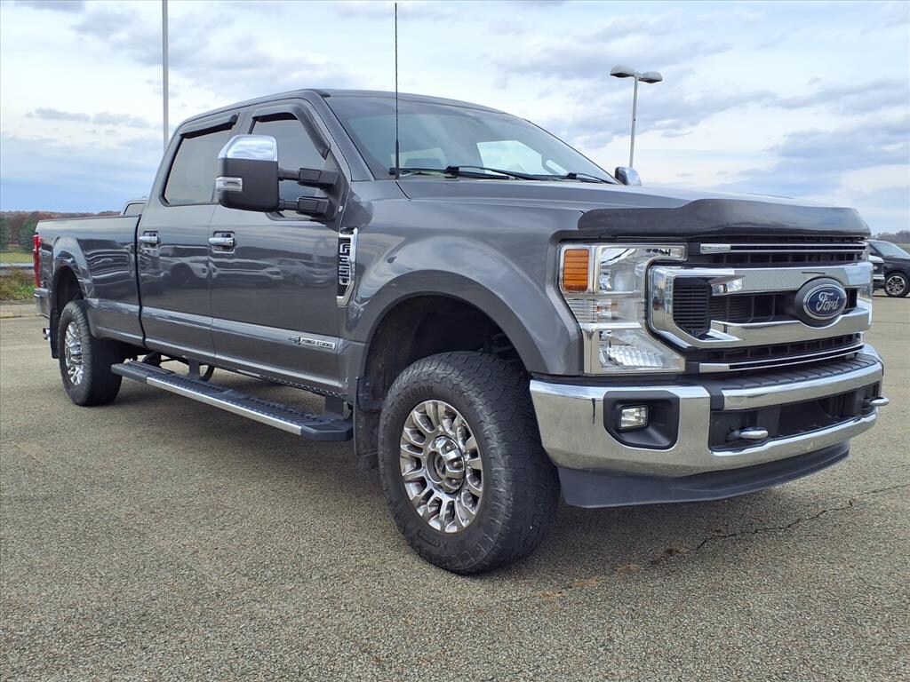 Certified 2022 Ford F-350 Super Duty XLT Truck Crew Cab