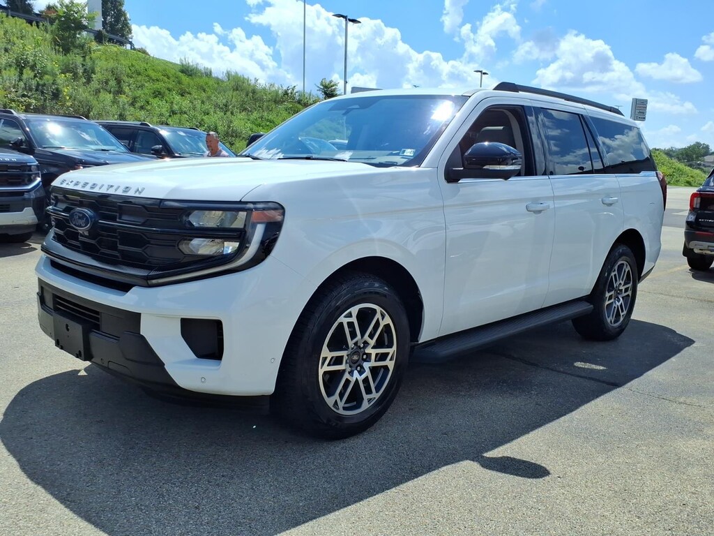 Certified 2025 Ford Expedition Active SUV