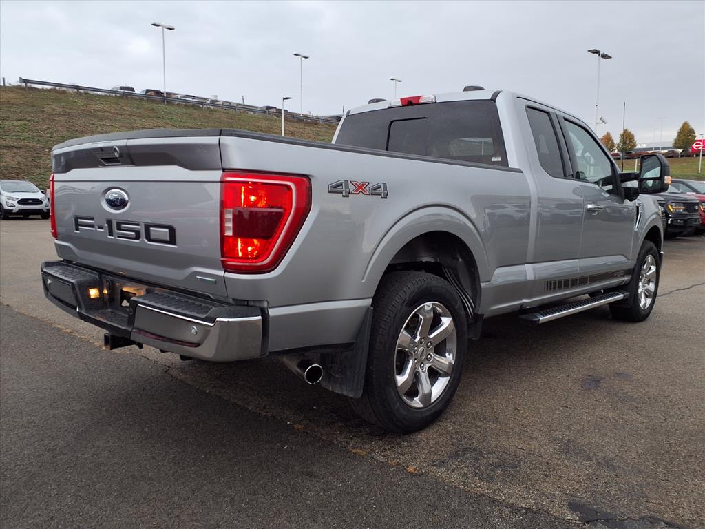 2023 Ford F-150 XLT photo 3