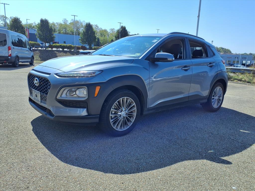 2021 Hyundai Kona SEL photo 3