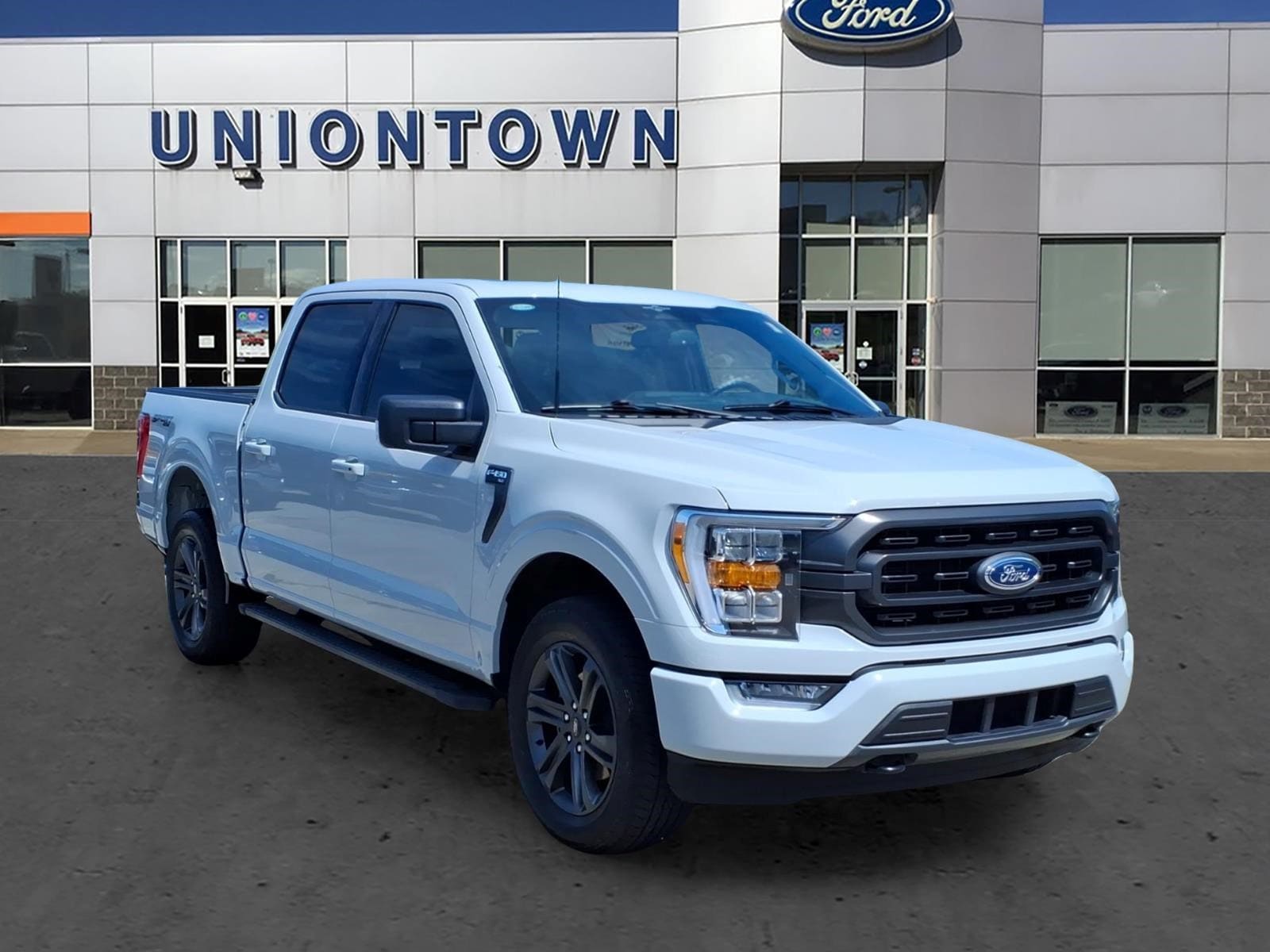 2023 Ford F-150 XLT 4x4 SuperCrew 5-1/2 Box's photo