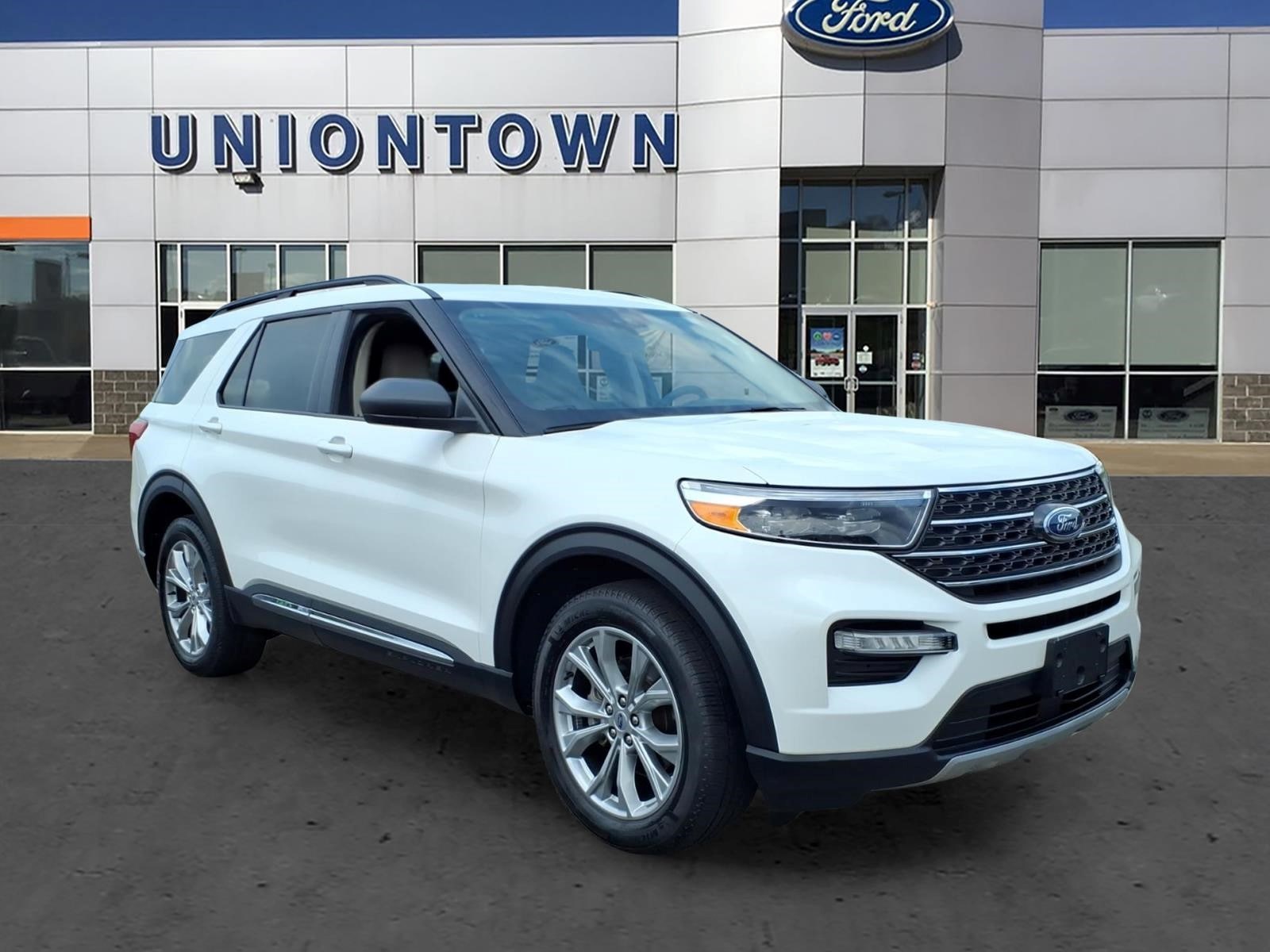 2023 Ford Explorer