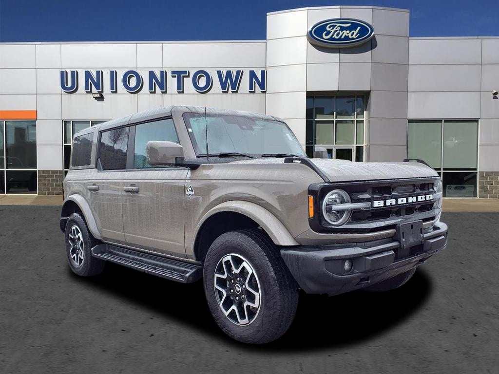Certified 2025 Ford Bronco Outer Banks SUV