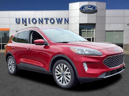 2022 Ford Escape Hybrid Titanium SUV