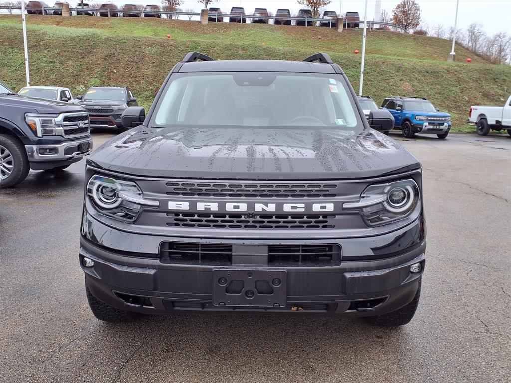 2024 Ford Bronco Sport Badlands photo 2