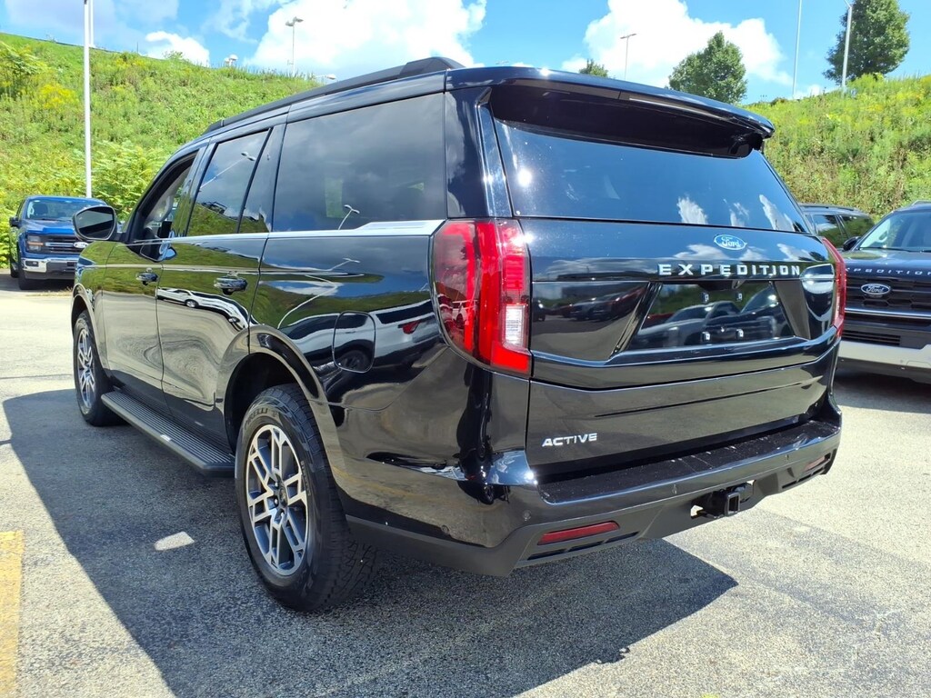 Certified 2025 Ford Expedition Active SUV