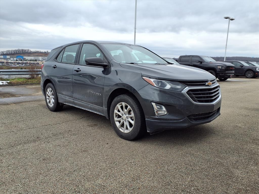 2018 Chevrolet Equinox LS's photo