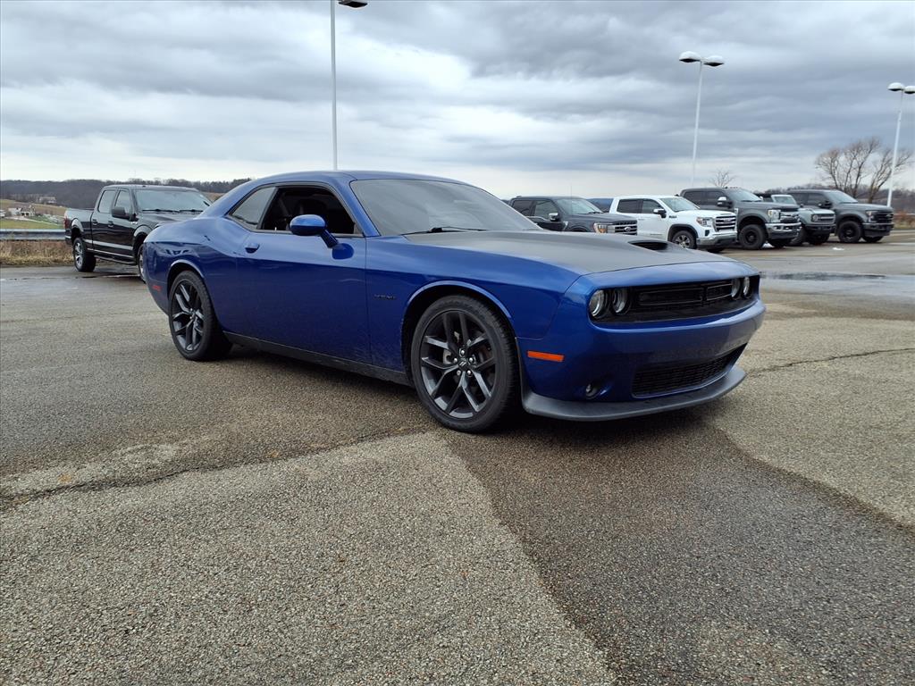 2022 Dodge Challenger R/T's photo