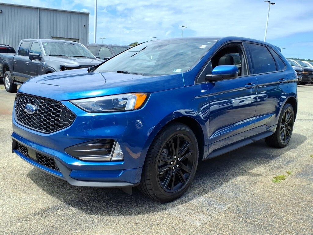Certified 2024 Ford Edge ST-Line SUV