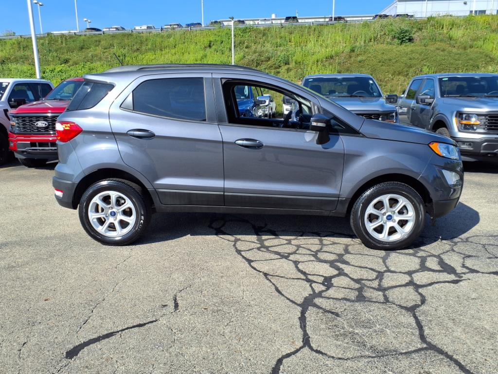 2022 Ford EcoSport SE photo 2
