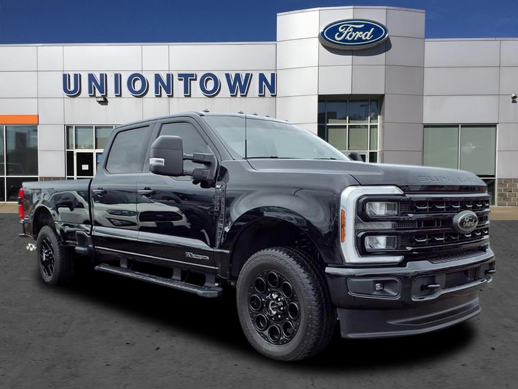 Used 2024 Ford F-350 Super Duty XLT Truck Crew Cab