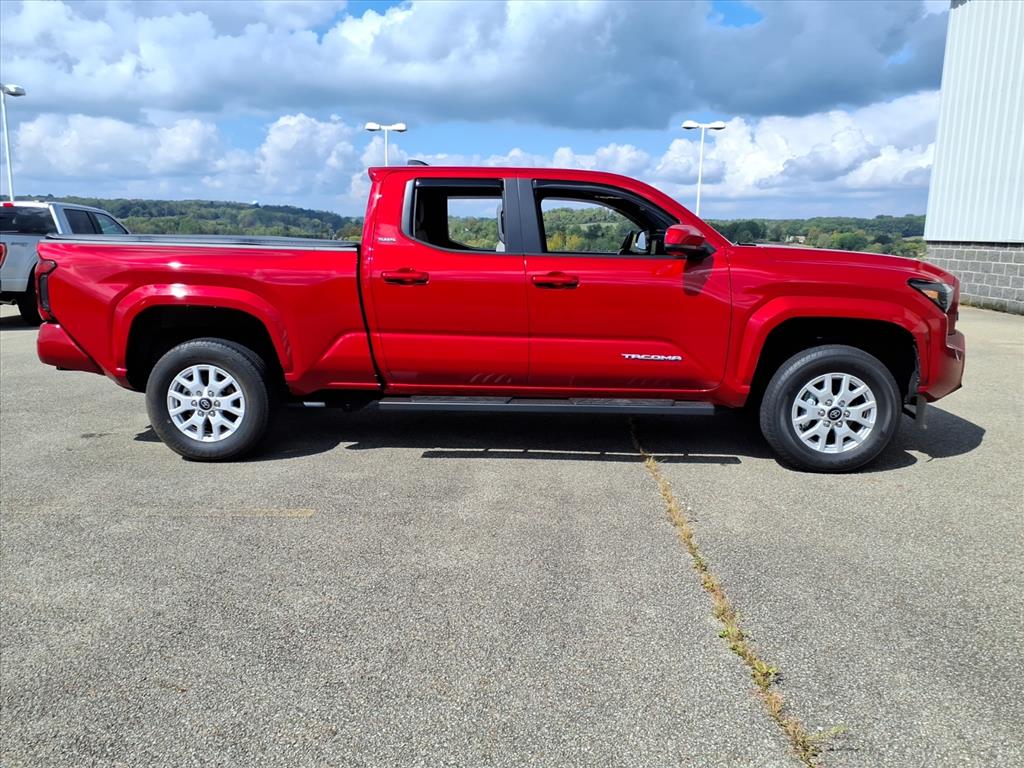 2024 Toyota Tacoma SR5 photo 2