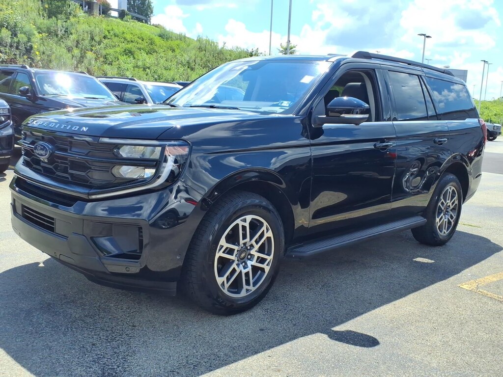 Certified 2025 Ford Expedition Active SUV