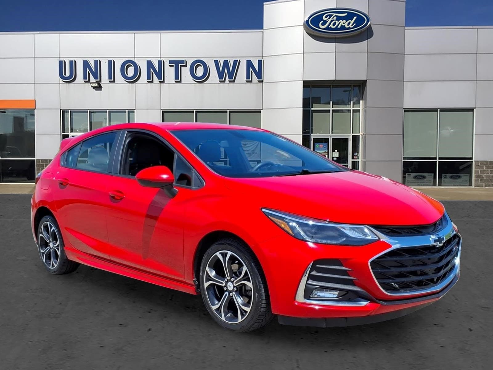 2019 Chevrolet Cruze LT Hatchback Auto's photo