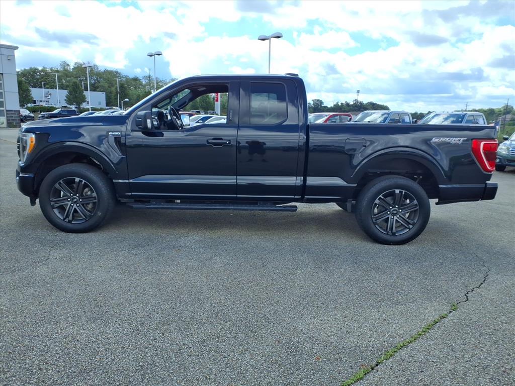 2022 Ford F-150 XLT photo 4