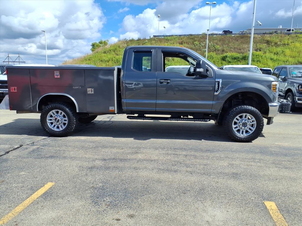 2019 Ford F-250 XL photo 2