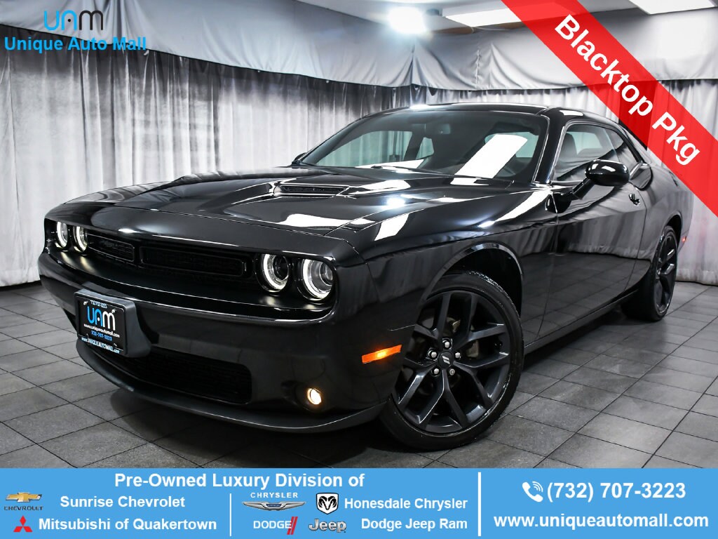 2021 Dodge Challenger SXT