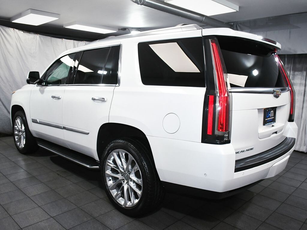 Used 2020 CADILLAC Escalade Luxury SUV