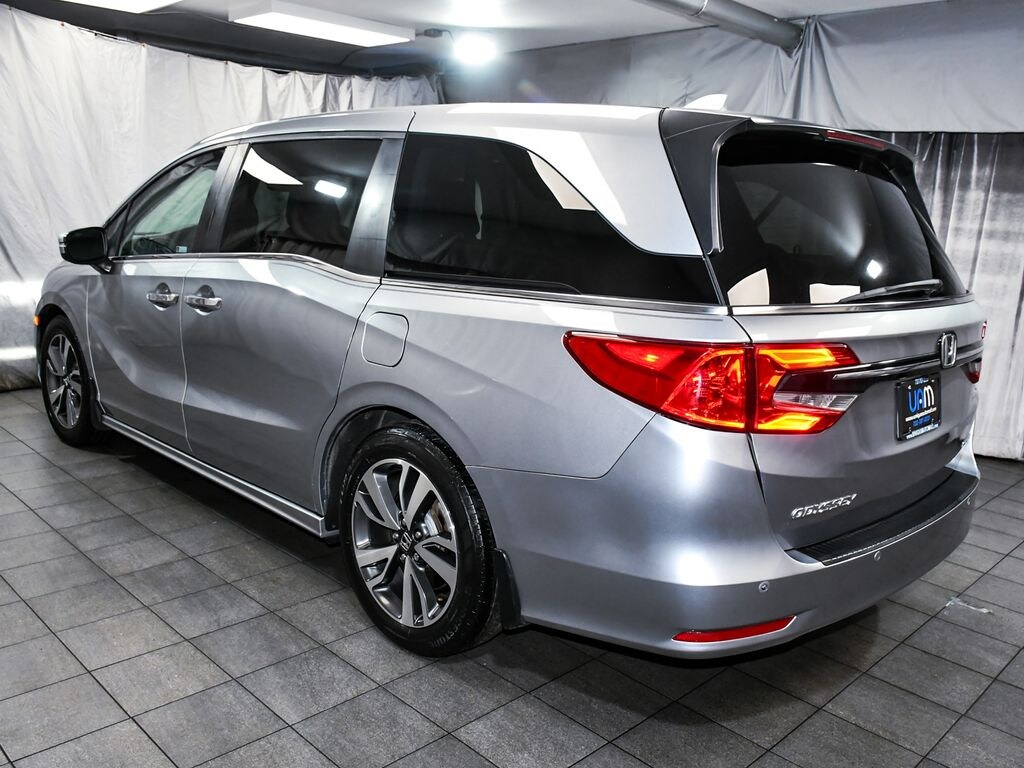 Used 2023 Honda Odyssey Touring Van