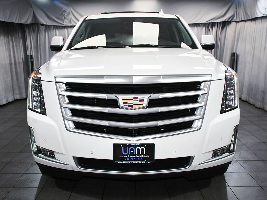 Used 2020 CADILLAC Escalade Luxury SUV