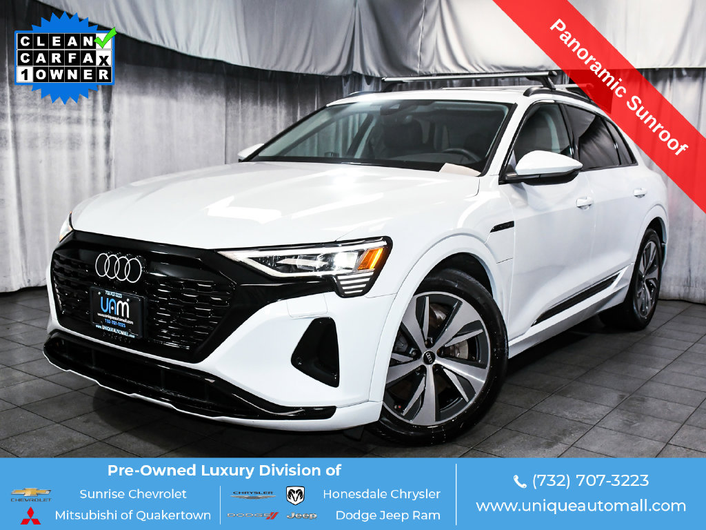 2024 Audi Q8 e-tron Premium