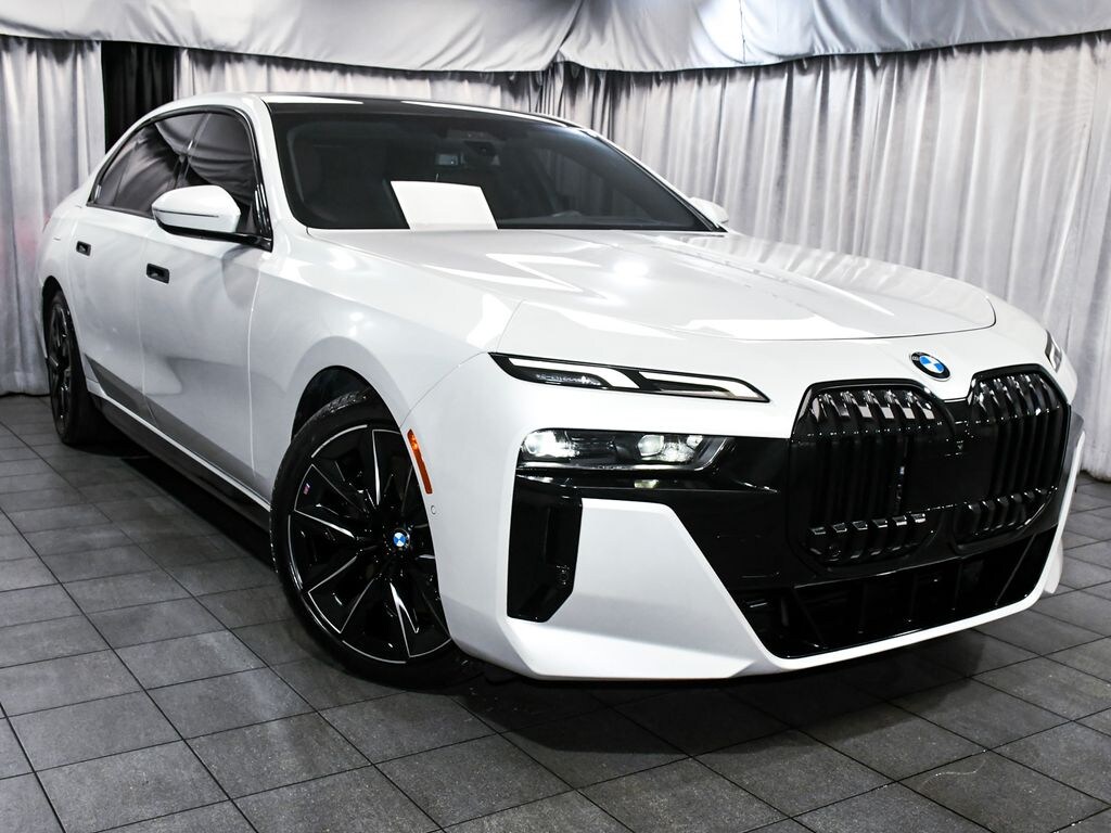 Used 2023 BMW 760i xDrive Sedan