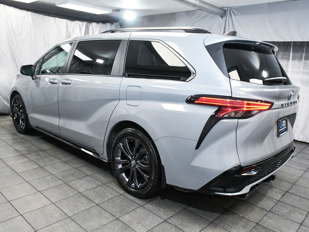 Used 2024 Toyota Sienna XSE 7 Passenger Van Passenger Van