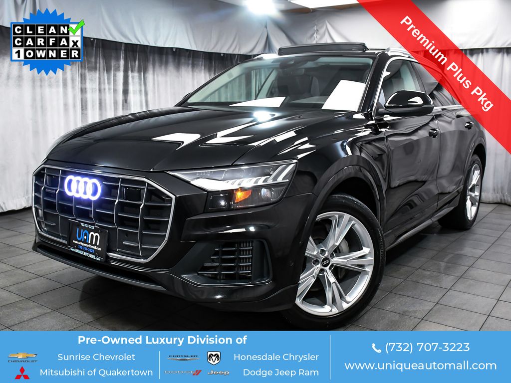 2023 Audi Q8 Premium Plus