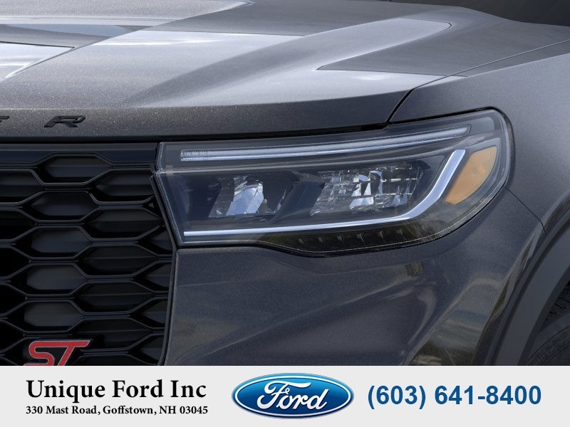 2025 Ford Explorer ST photo 13