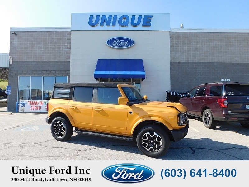 2021 Ford Bronco 4-Door Outer Banks's photo