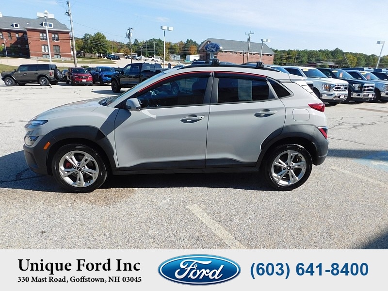 2023 Hyundai Kona SEL photo 4