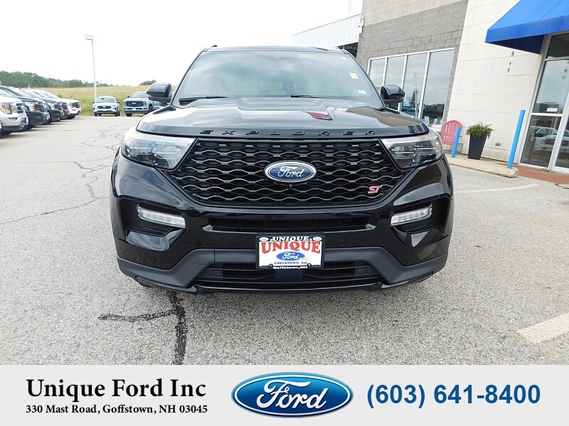 2020 Ford Explorer ST photo 2
