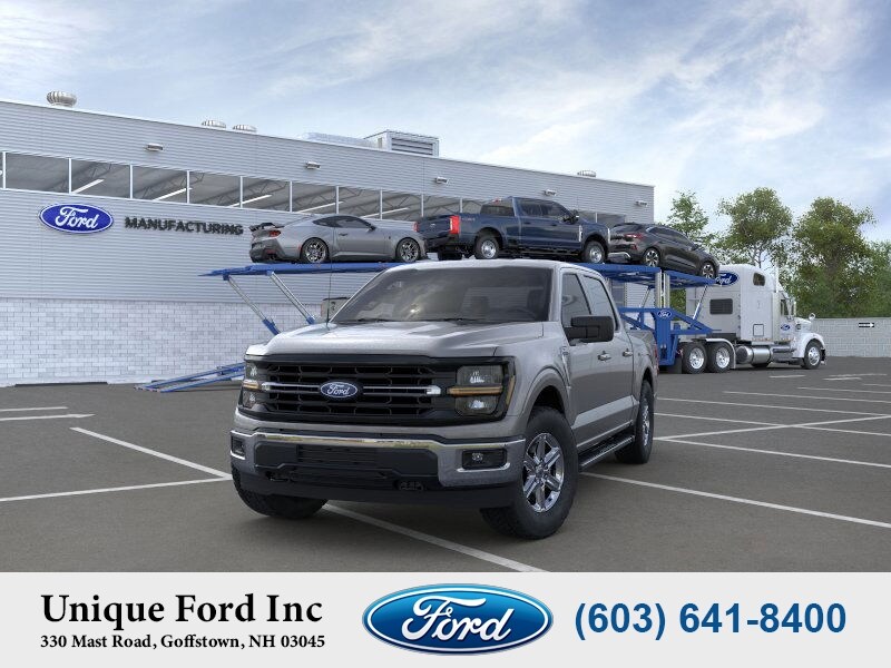 2025 Ford F-150 Lightning XLT photo 2