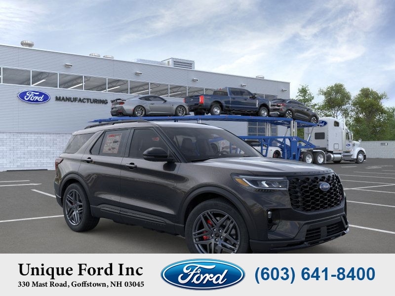 2025 Ford Explorer ST photo 4
