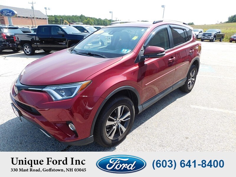2018 Toyota RAV4 XLE photo 2