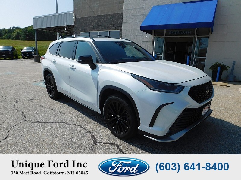 2023 Toyota Highlander XSE photo 2