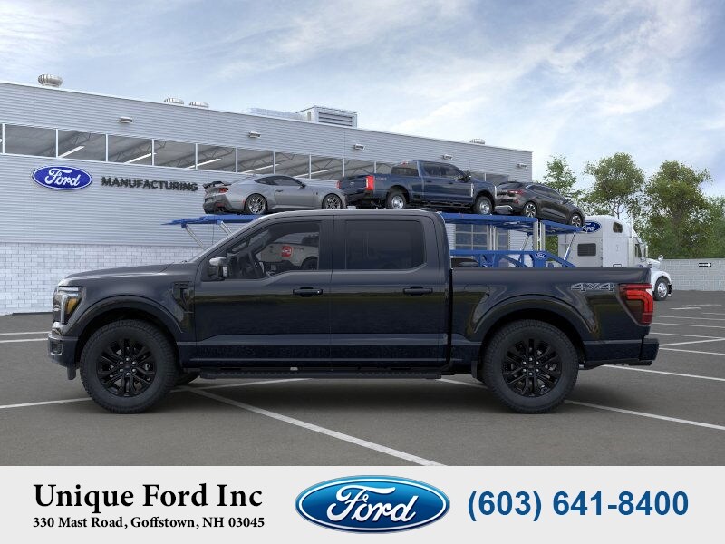 2025 Ford F-150 Lightning Lariat photo 3