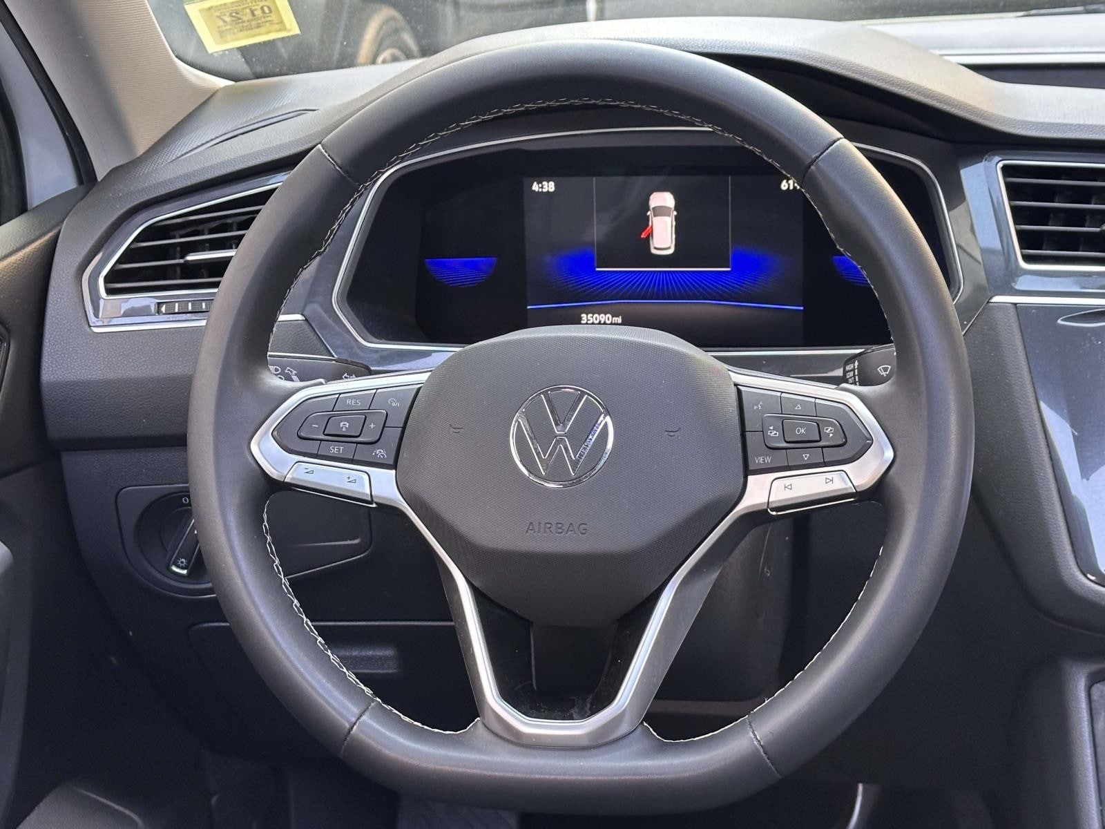2022 Volkswagen Tiguan SE - Photo 18