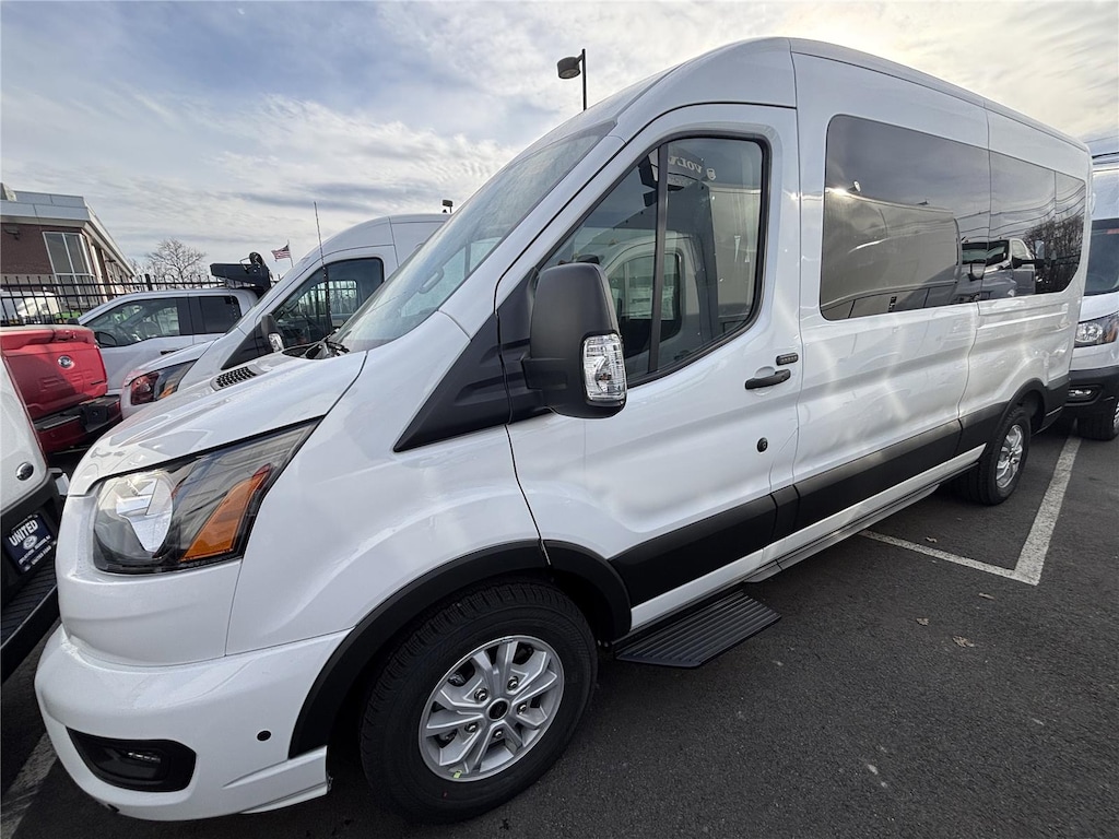 Used 2024 Ford Transit Passenger Wagon XLT Wagon Medium Roof Van