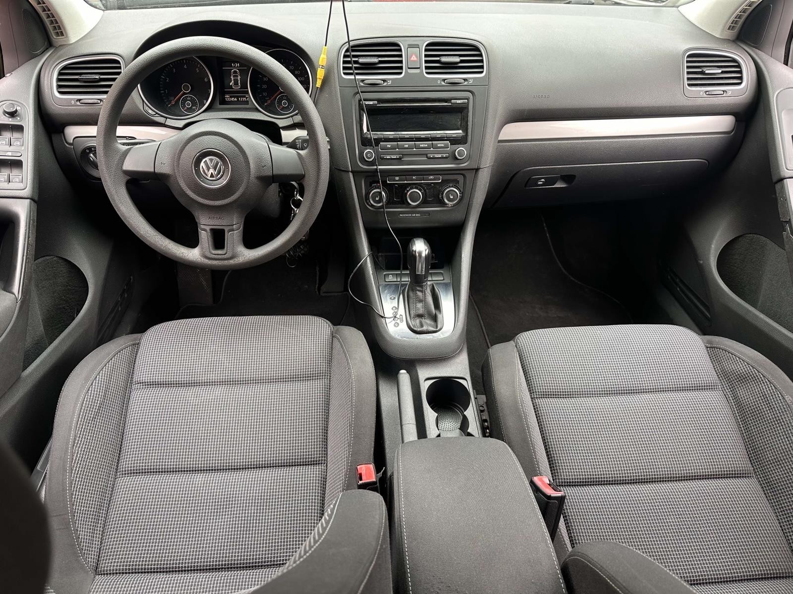 2012 Volkswagen Golf Base - Photo 18