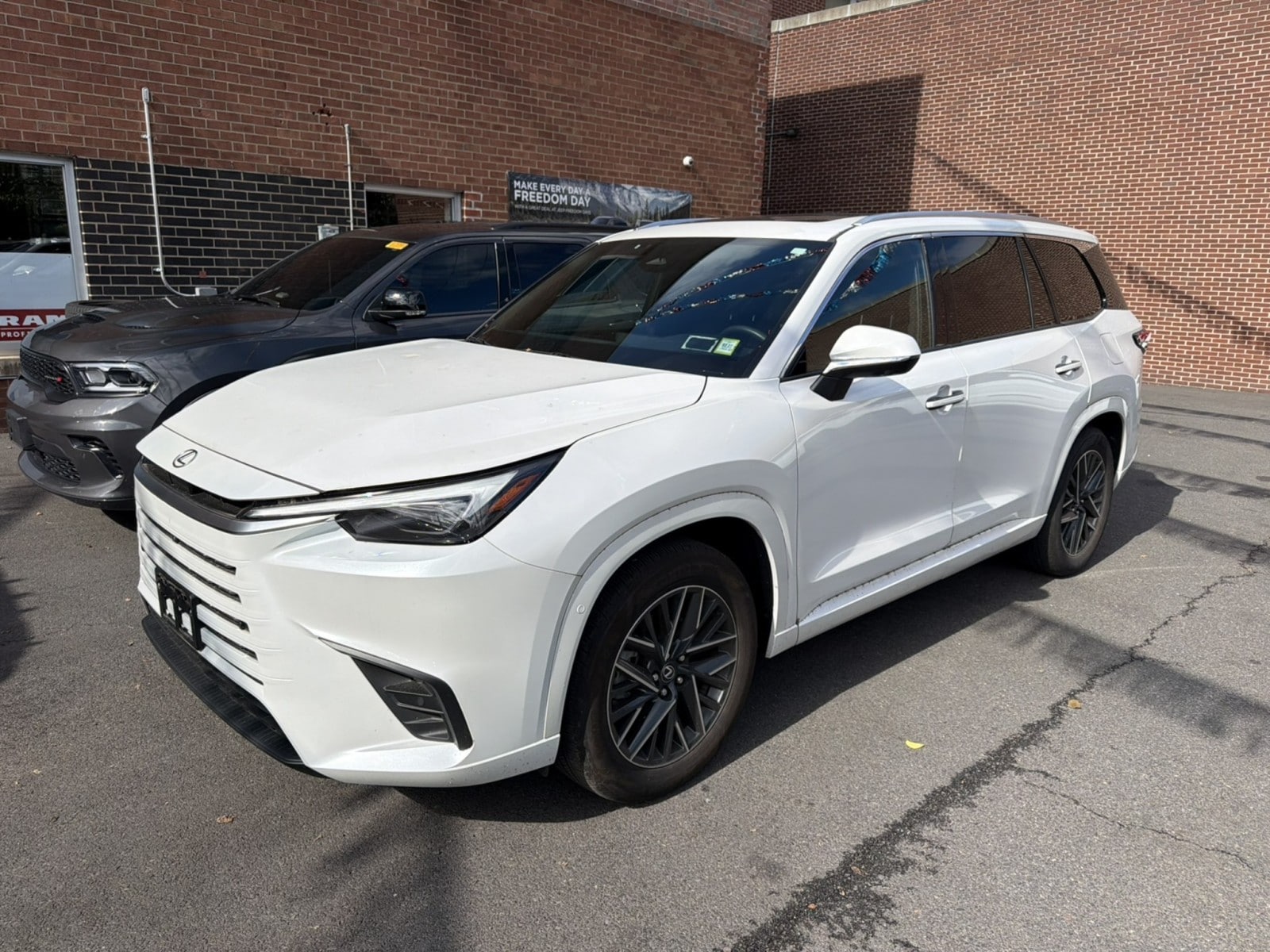 2025 Lexus TX Premium