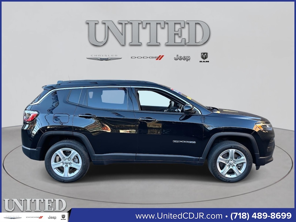 Used 2023 Jeep Compass Altitude SUV
