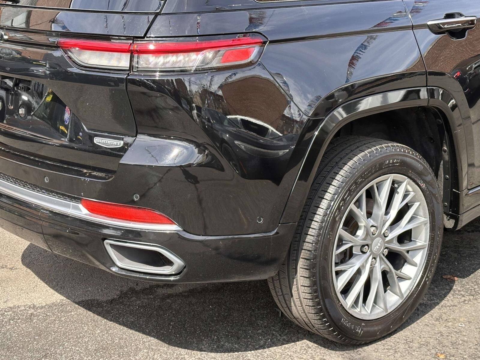 2022 Jeep Grand Cherokee Summit - Photo 11